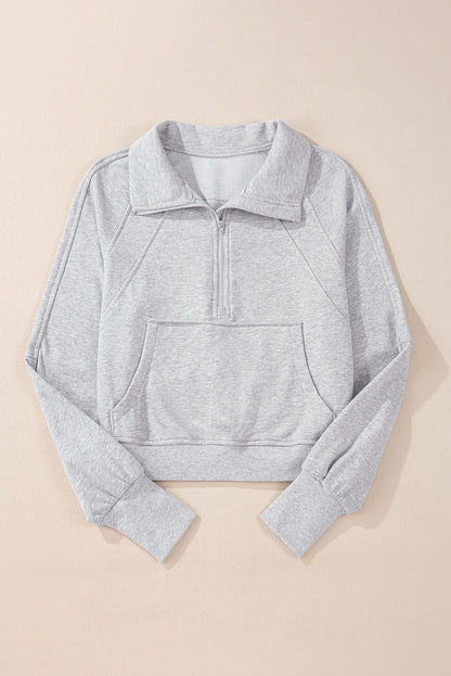 Hellgraues Sweatshirt mit Viertelreißverschluss, Stehkragen und Kängurutasche