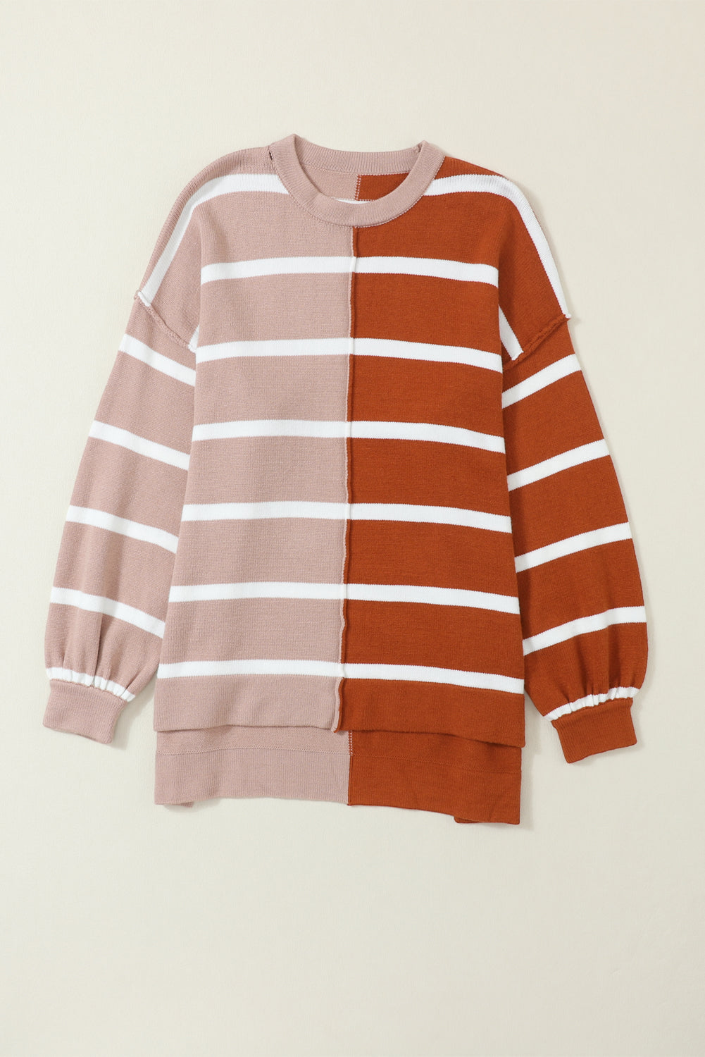 Braunes Oversize-Top mit kontrastierendem Print und überschnittenen Schultern
