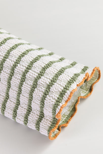 Grün gestreiftes Henley-Oberteil mit Rüschenbesatz und Knöpfen, langärmlig