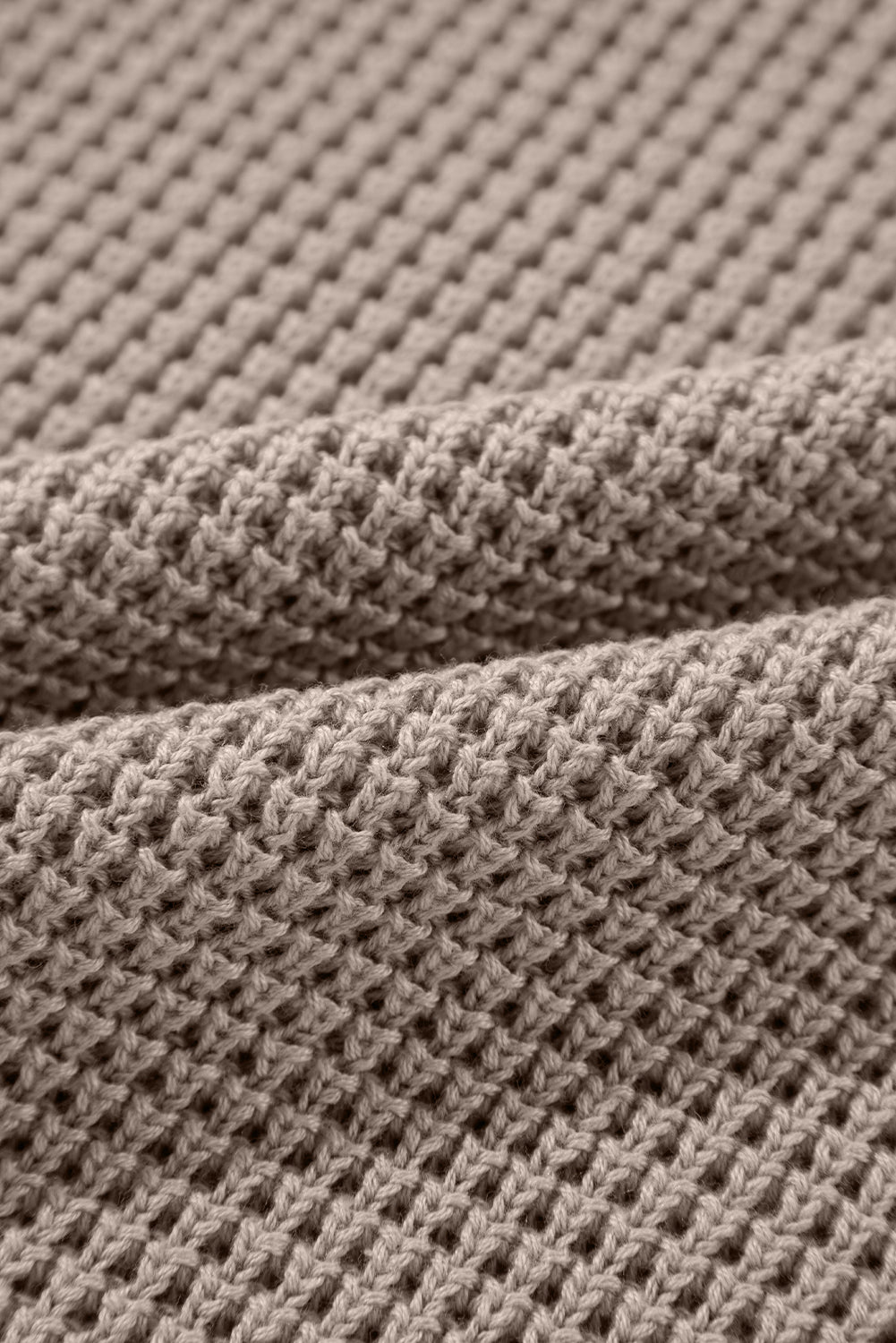 Rauchgrau gestreifter karierter Patchwork-Rollkragenpullover mit Waffelstrick