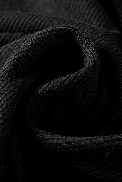 Schwarzes Top mit halblangen Ärmeln und Pailletten