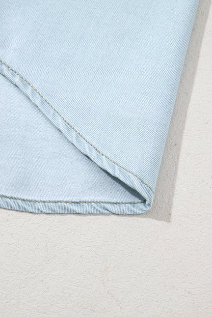 Beau Blue – Jeanshemd mit Flügelärmeln und Rüschen in Mineralwaschung und Knopfleiste