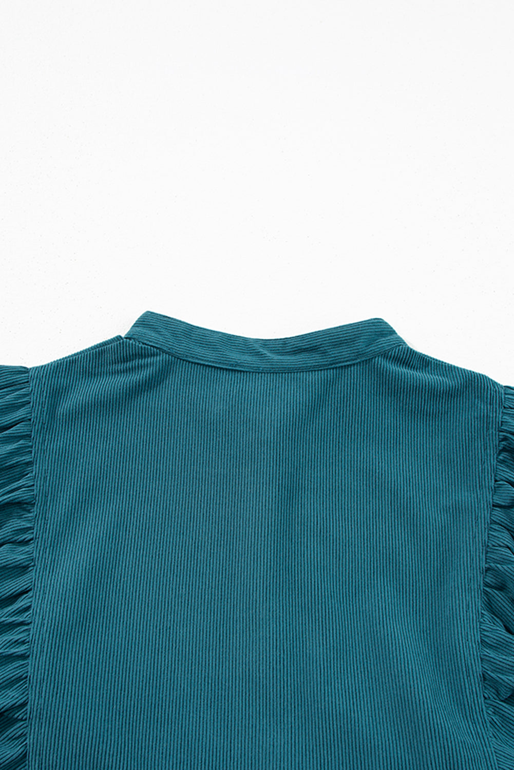 Blaues Cordkleid mit Druckknöpfen und Empire-Taille und Armbandärmeln