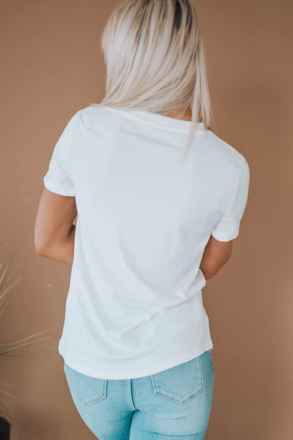Weißes T-Shirt mit Rundhalsausschnitt und „Frohe Weihnachten“-Grafik