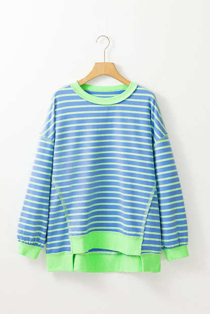 Himmelblaues gestreiftes High-Low-Pullover-Tunika-Sweatshirt mit Kontrastbesatz