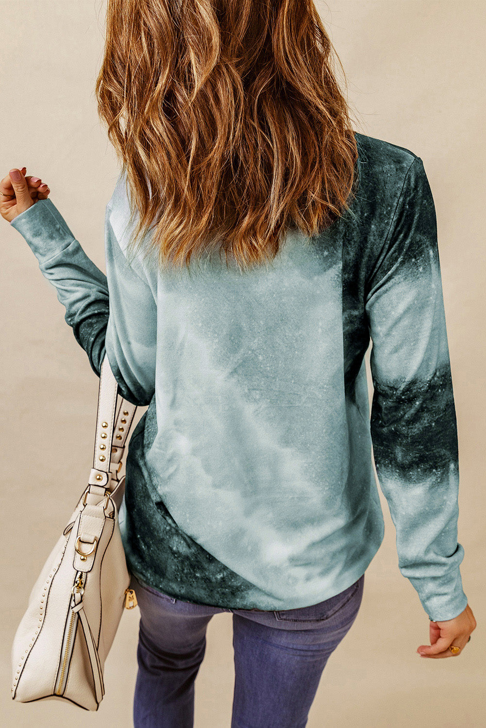 Graues Batik-Langarmshirt mit BAD WITCH VIBES-Grafik