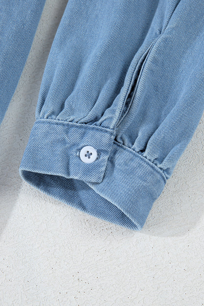 Beau Blue Risen Hemdblusenkleid aus mittelverwaschenem Denim
