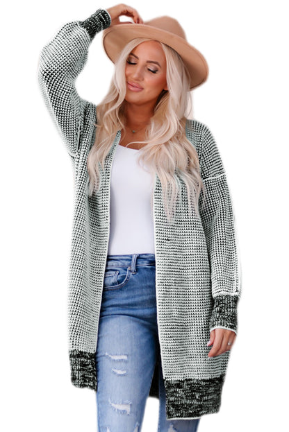 Grau karierte, lange Strickjacke mit offener Vorderseite