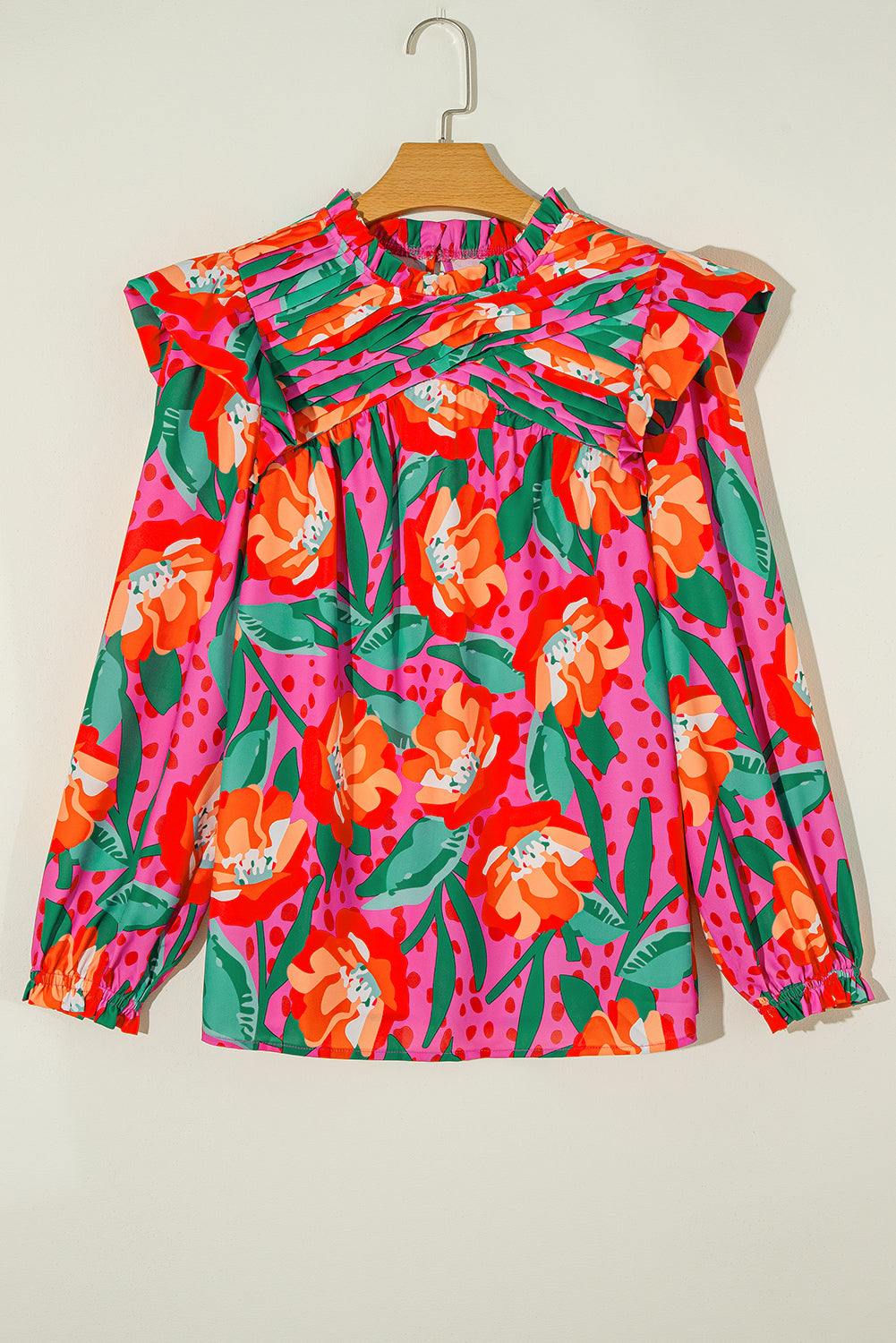 Bluse mit Rundhalsausschnitt und Rosen-Blumendruck und Rüschen