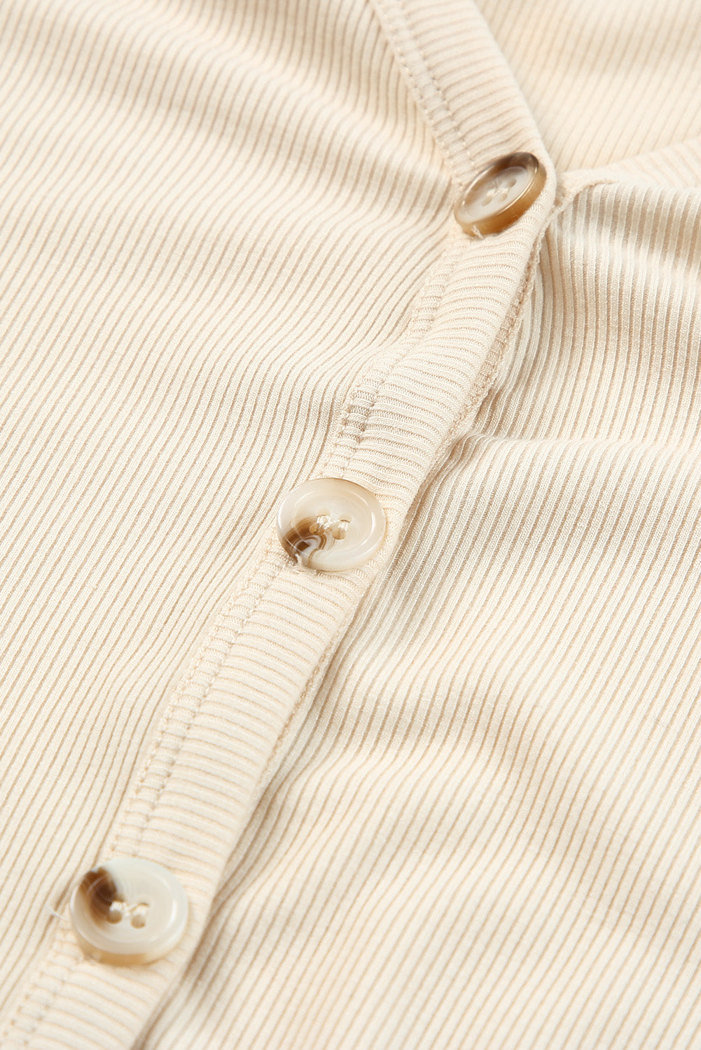 Apricot – Selected – High-Low-Cardigan mit Knopftaschen