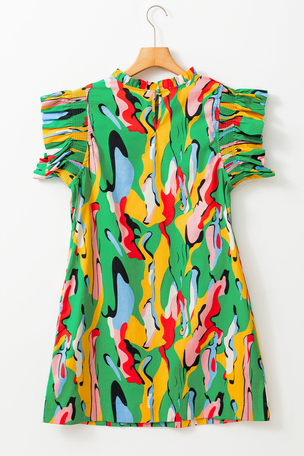 Grünes Minikleid mit abstraktem Print, Rüschenkragen und Rüschenärmeln