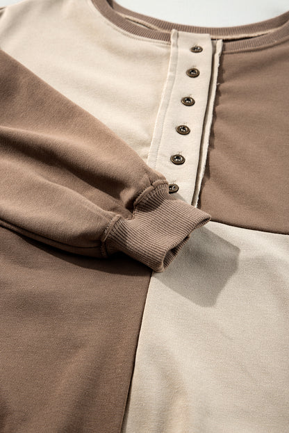 Parchment – Henley-Sweatshirt mit Farbblockdesign und hohem Bund in Übergröße