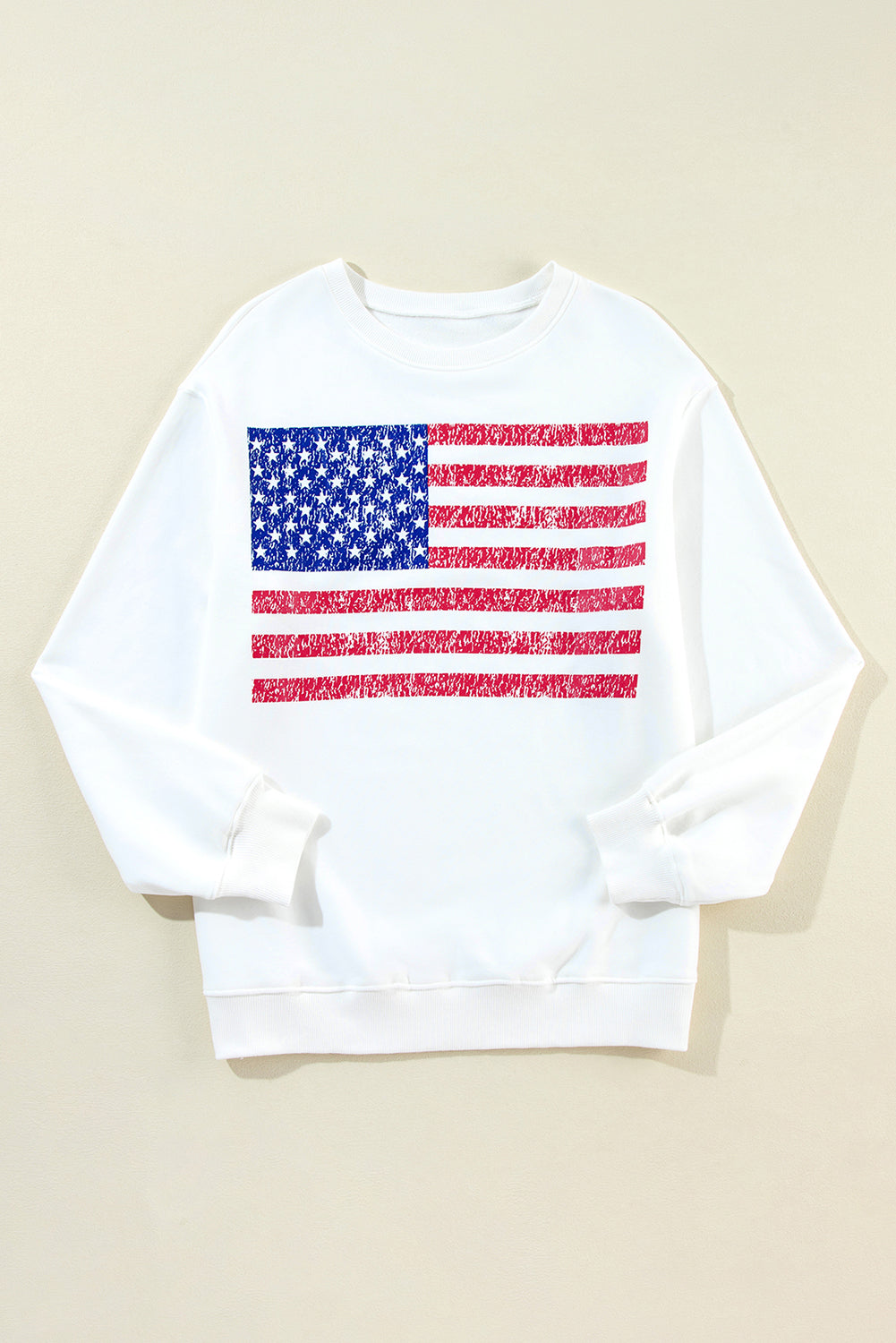 Weißes, lockeres Sweatshirt mit überschnittener Schulter und amerikanischer Flagge