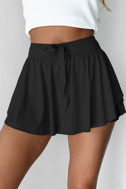 Schwarzer Tennis-Skort mit Kordelzug und hoher Taille