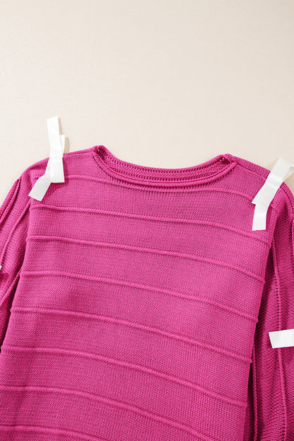 Rosaroter Pullover mit Schleife und Knoten, Rundhalsausschnitt und Cut-Out