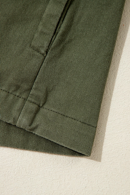 Moosgrüne Jacke mit Druckknopf-Reißverschluss und engem Taillenkragen