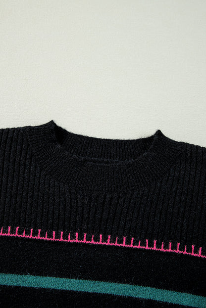 Schwarzer Pullover mit bunten Streifen und Rippenbesatz