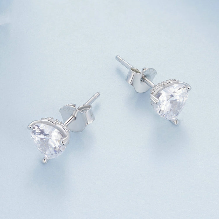 JEWE0757_3.jpg@80867082df55058a2d0b55bbba6295ff