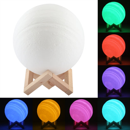 USB-Ladegerät, 7-Farbwechsel, energiesparendes LED-Nachtlicht mit Holzhalterung, 7-farbig geklopft (18 cm)