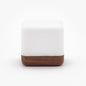 Quadratisches, polyedrisches Nachtlicht mit Zeitsteuerung, Grau, Orange, Grün, dunkle Holzmaserung, helle Holzmaserung, weißes Marmormuster, schwarzes Marmormuster