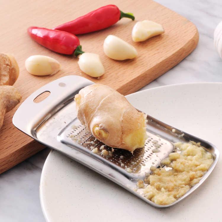 LsCook Thicken Stainless Steel Ginger Garlic Vegetable Puree Grinder, Square, Spoon