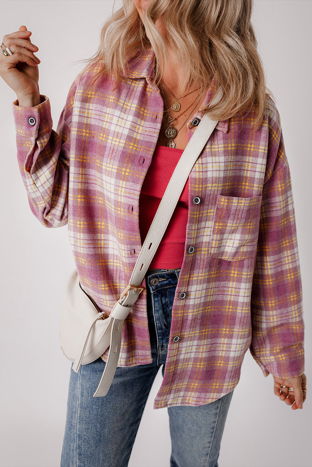 Rosa, langärmlige Hemdjacke mit Brusttasche und Karomuster