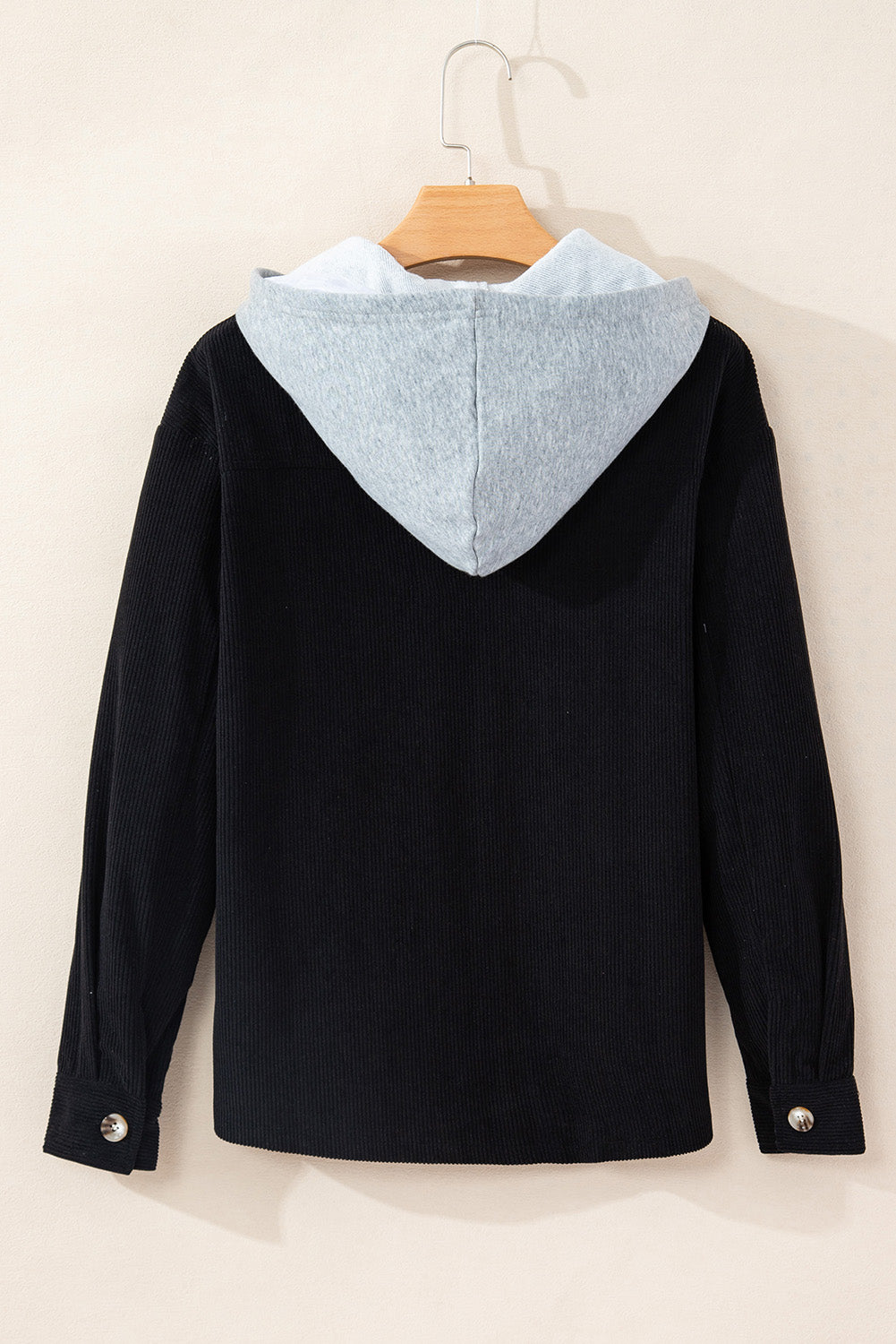 Schwarze Cordjacke mit Kapuze, Kordelzug und Taschen