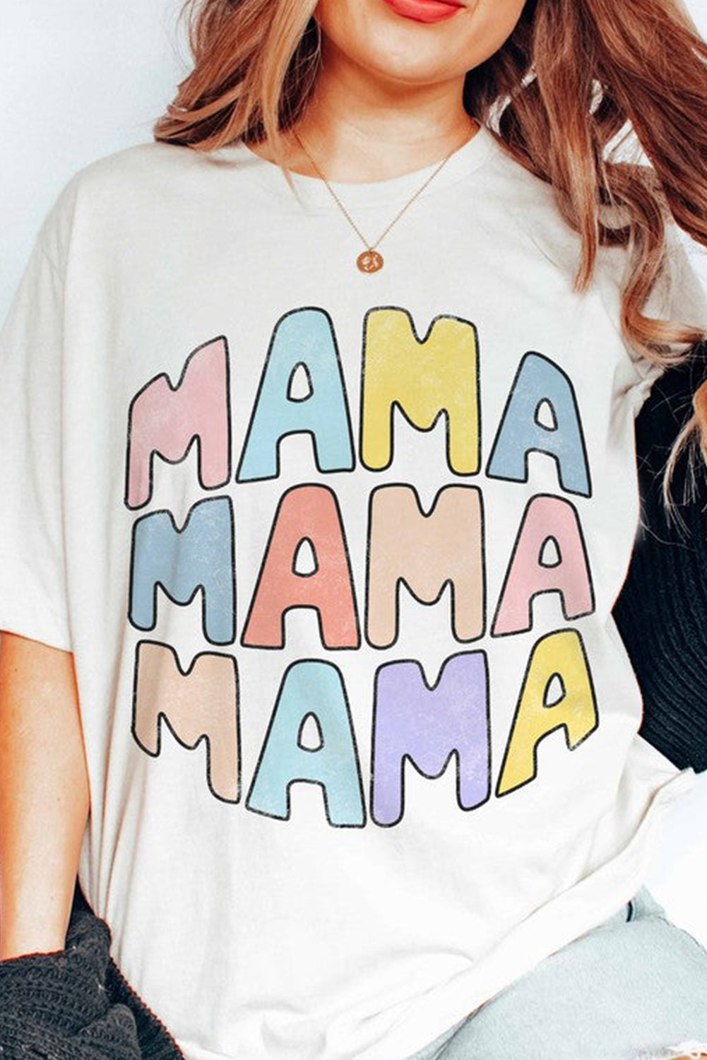 Weißes, lässiges T-Shirt mit Rundhalsausschnitt und MAMA-Slogan-Print