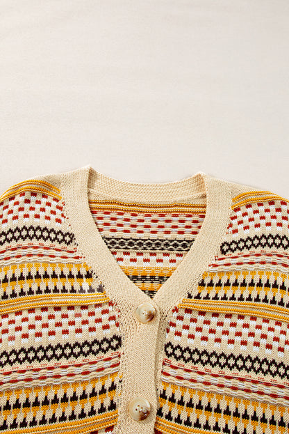 Khakifarbene, kurze Strickjacke mit V-Ausschnitt und Knöpfen