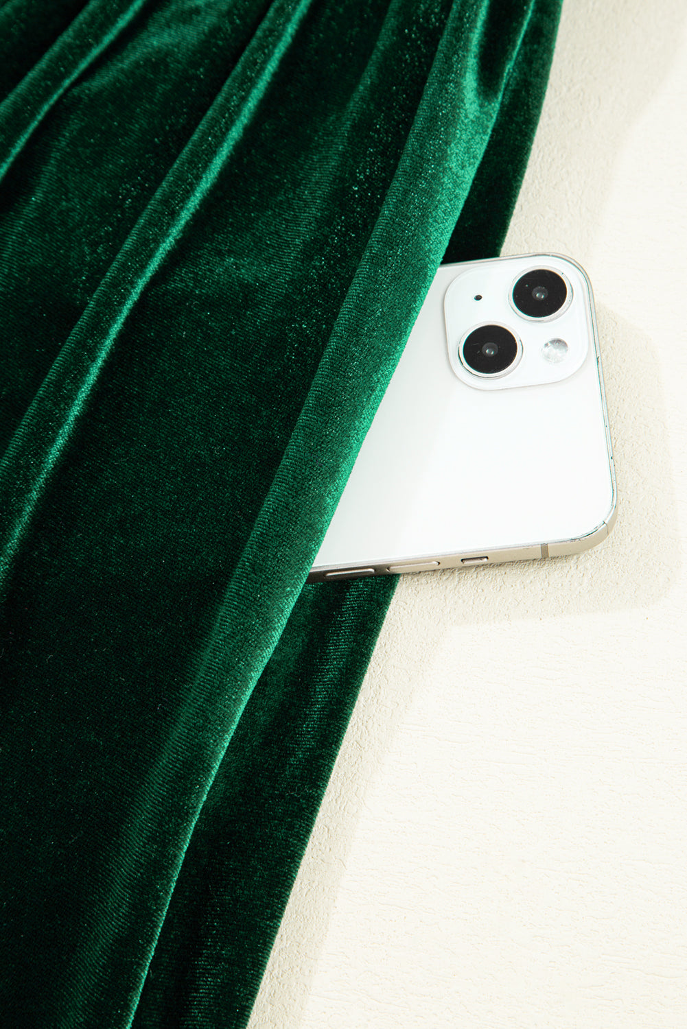 Evergreen Bowknot Decor High Waist Velvet Mini Dress