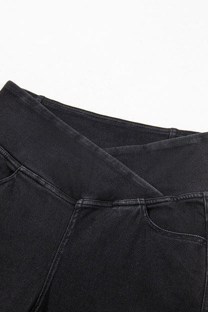 Schwarze, dehnbare Jeggings mit gewölbter Taille und schmaler Passform