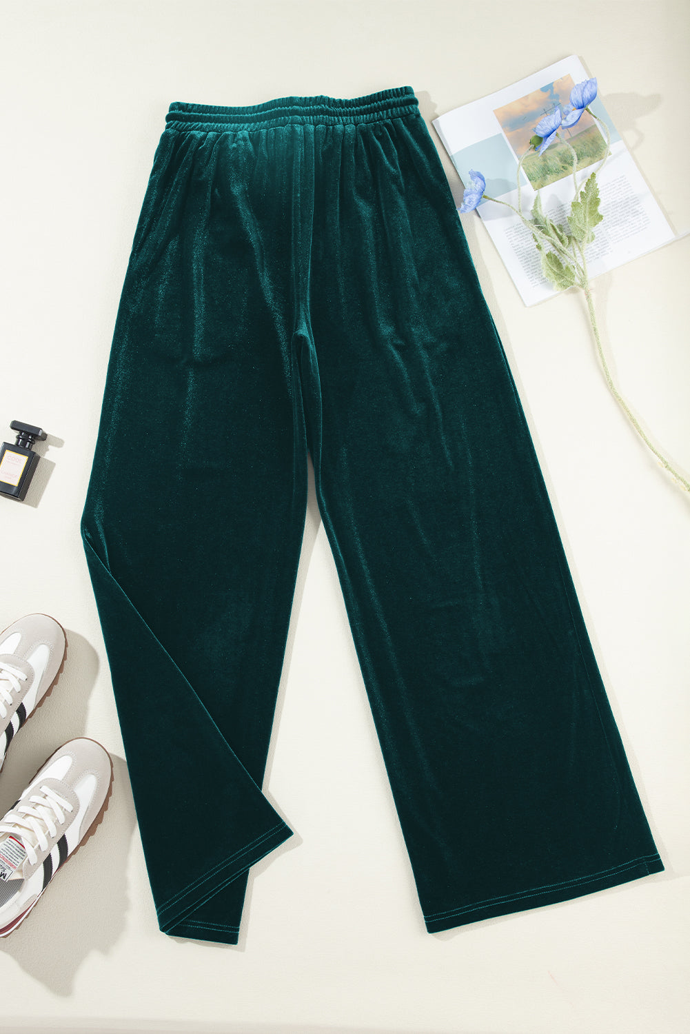 Evergreen Solid Hose mit weitem Bein und Kordelzug in der Taille