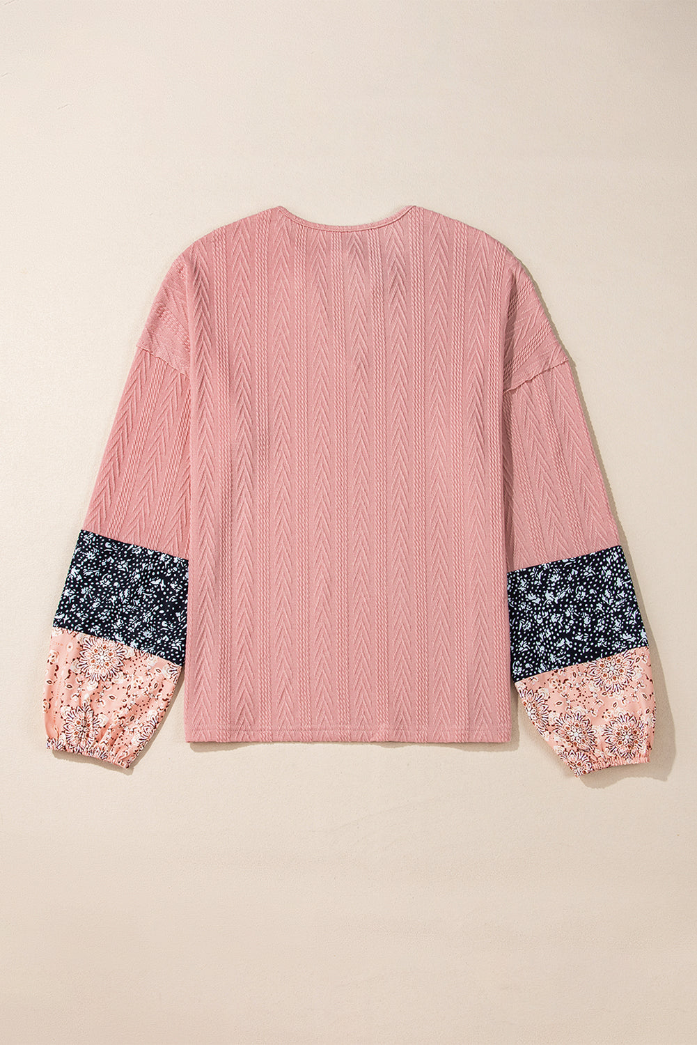 Altrosa Bluse mit V-Ausschnitt und floralem Patchwork-Muster und Kordelzug