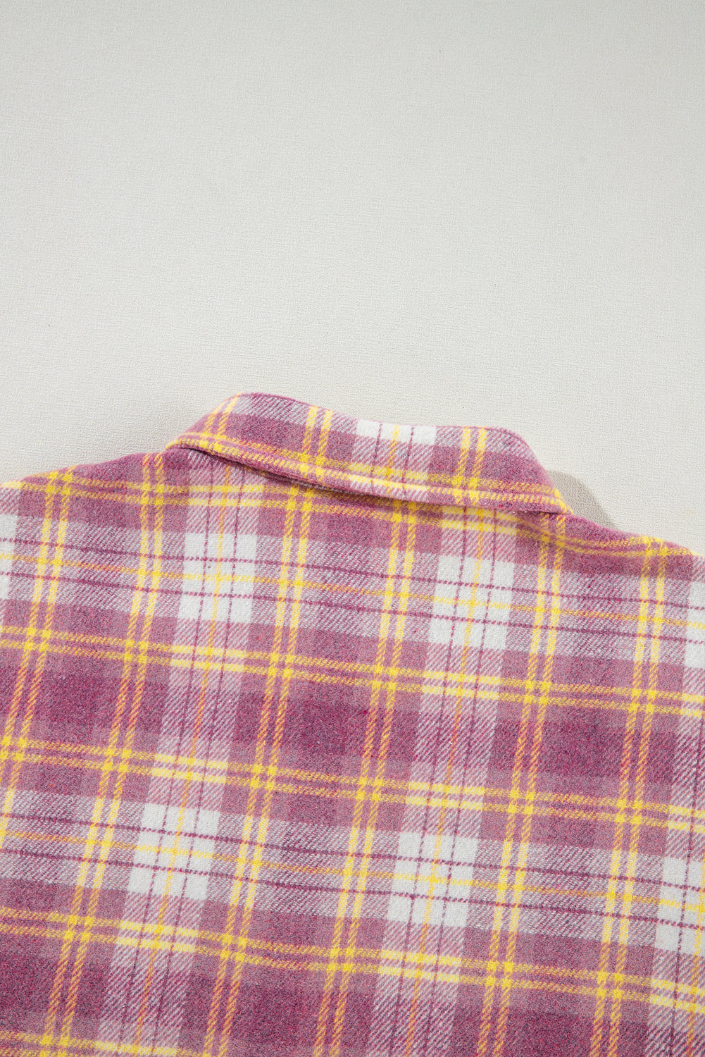 Rosa, langärmlige Hemdjacke mit Brusttasche und Karomuster