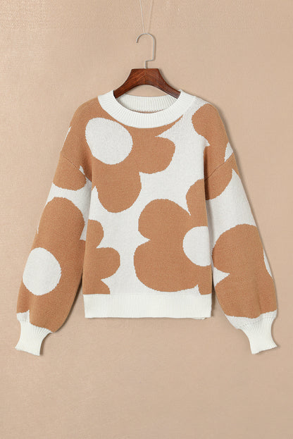 Khakifarbener Pullover mit überschnittener Schulter und großem Blumenmuster