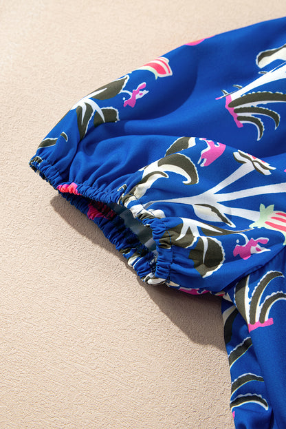 Himmelblaues Maxikleid mit Blumenmuster, kurzen Ärmeln, V-Ausschnitt und hoher Taille