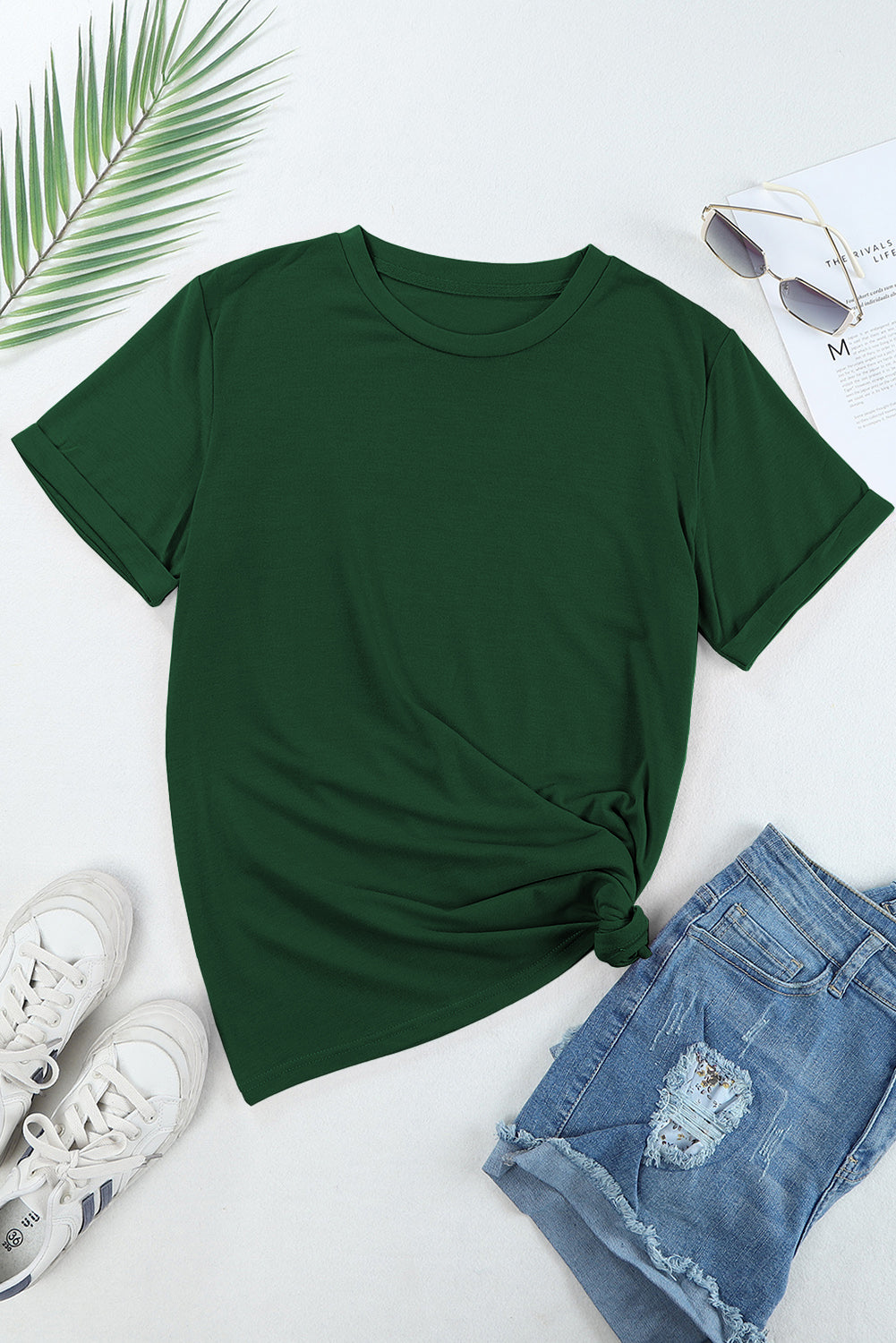 Grünes, lässiges, schlichtes T-Shirt mit Rundhalsausschnitt