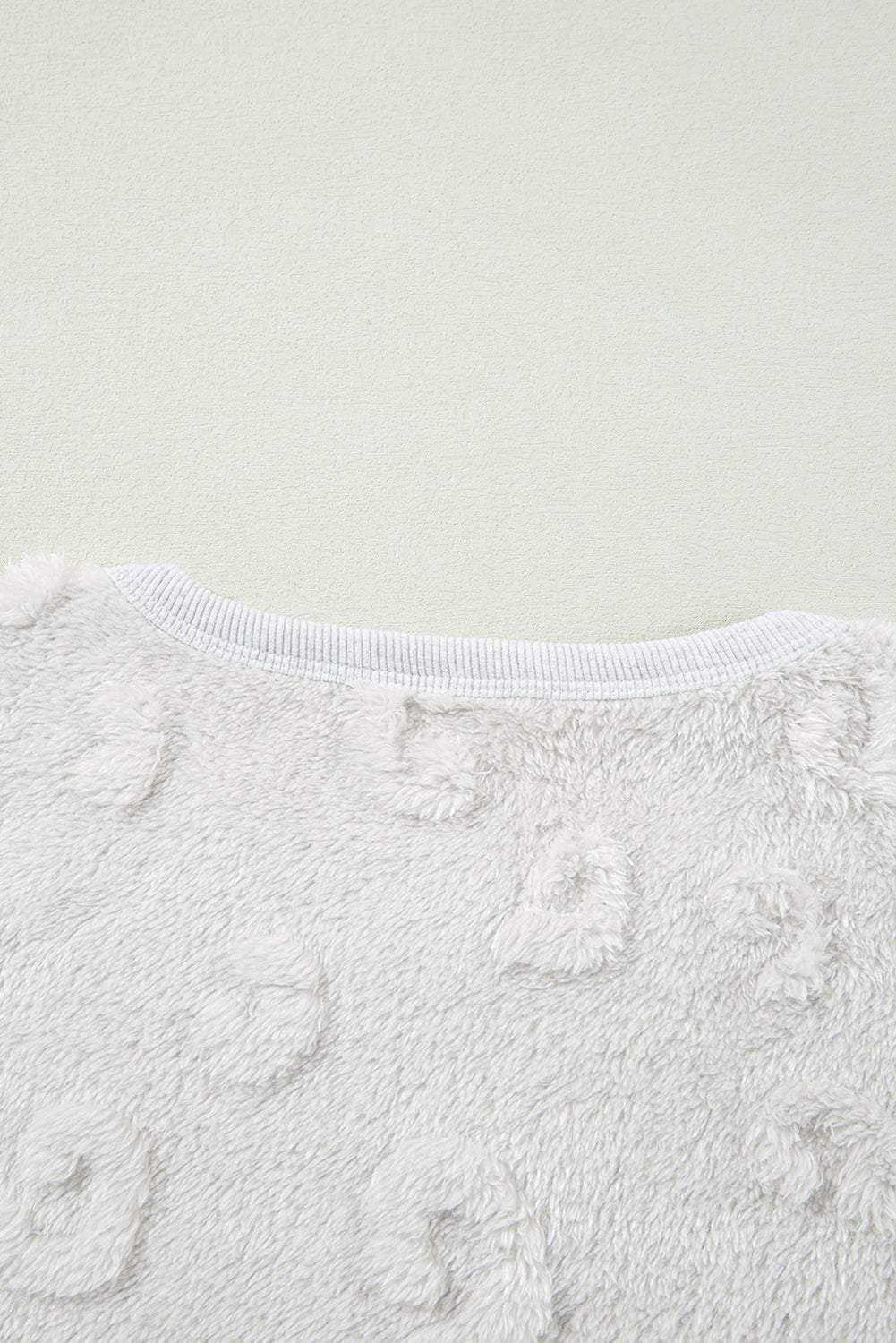 Hellgraues, strukturiertes, lockeres, zweiteiliges Lounge-Set aus Fleece mit Leopardenmuster