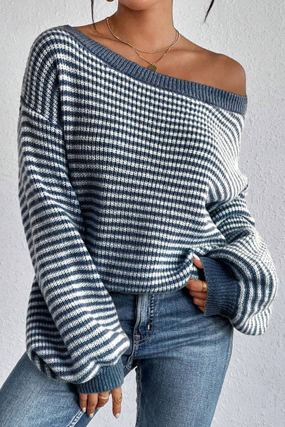 Segelblau gestreifter Pullover mit Laternenärmeln und überschnittener Schulter