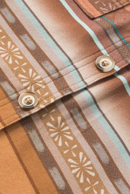 Braune Fleecejacke mit Western-Print