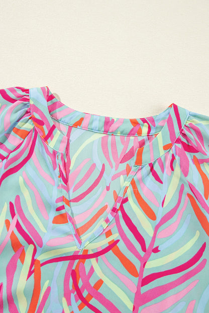 Hellblaues, abstrakt bedrucktes Ricrac-Kleid mit gestuften Puffärmeln