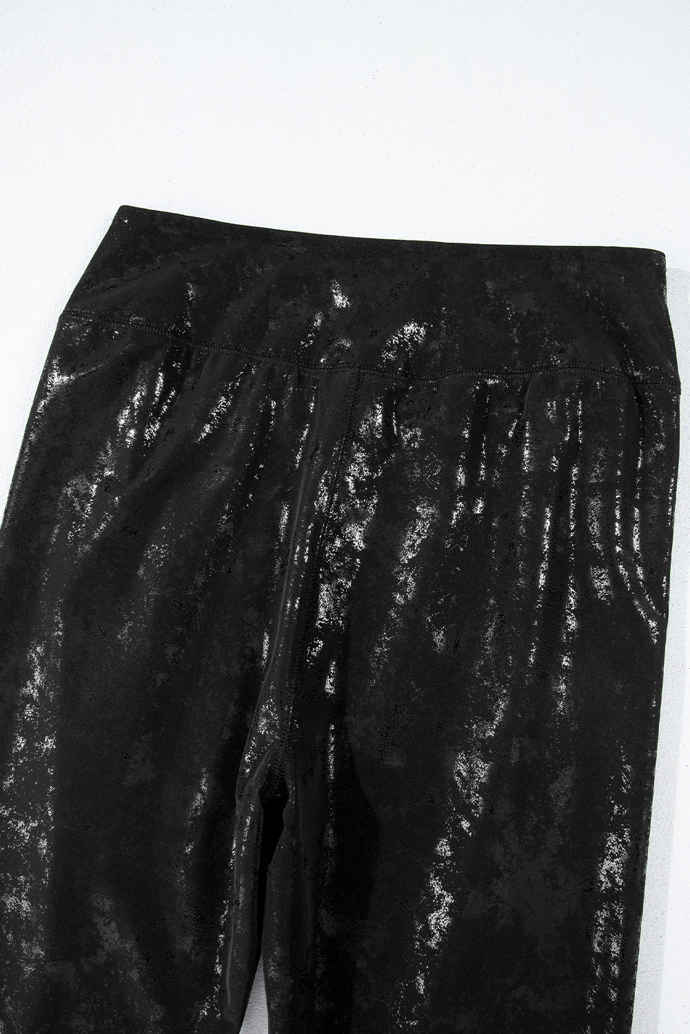 Schwarze Leggings mit Schlitzen und hoher Taille aus Kunstleder