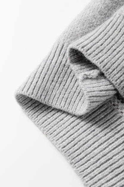 Grauer Pullover mit halbem Reißverschluss und Blumenmuster in Übergröße