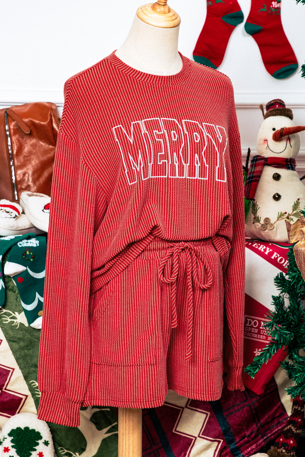 Racing Red MERRY Rippstrick-Set mit langen Ärmeln und Schnürung in der Taille in Übergröße