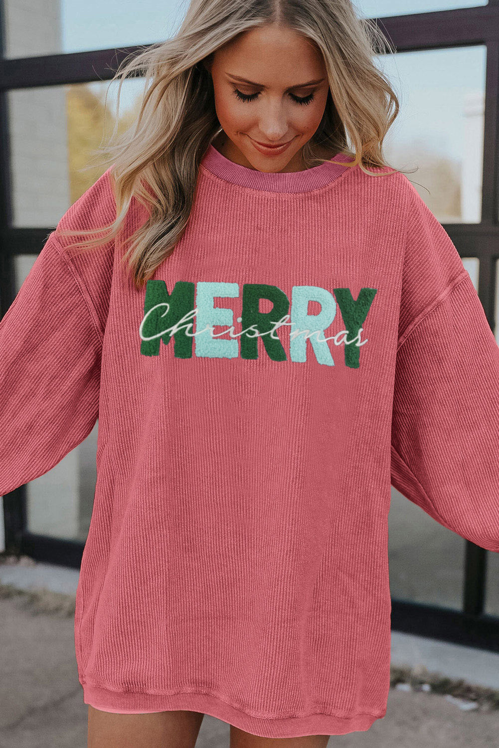 Erdbeerrosa „MERRY Christmas“ Chenille-Sweatshirt mit Stickerei