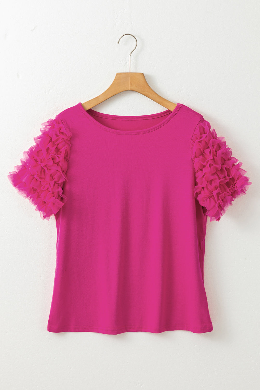 Kurzärmliges T-Shirt mit Rüschen und Netzstoff in Rosa