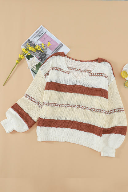 Gestrickter Pullover mit V-Ausschnitt und Laternenärmeln