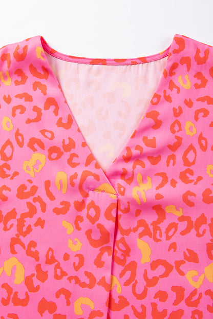 Rosa Bluse mit V-Ausschnitt und Leopardenmuster