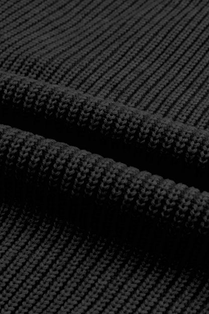 Set aus schwarzem Strickpullover mit V-Ausschnitt und lässiger Hose