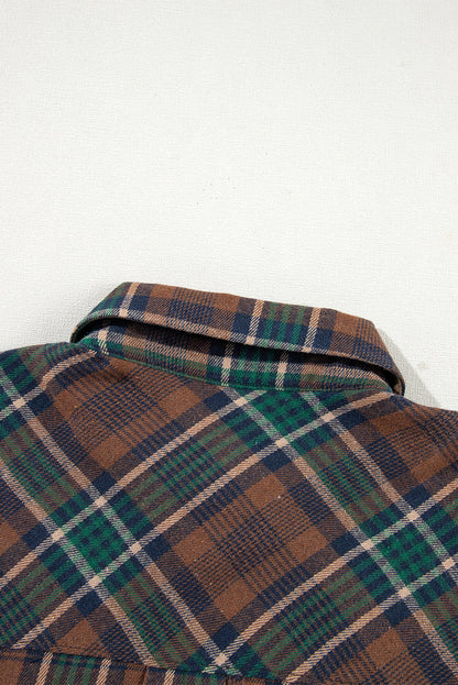 Braune Hemdjacke mit Karomuster und Brusttaschen mit Knöpfen